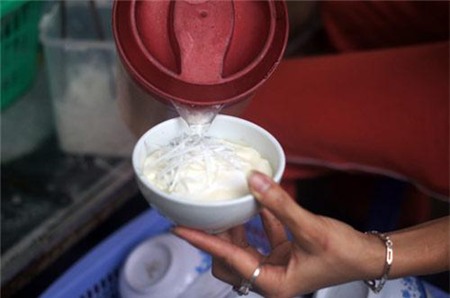 20 địa điểm ăn vặt ngon nức tiếng Hà Nội (P2) 11