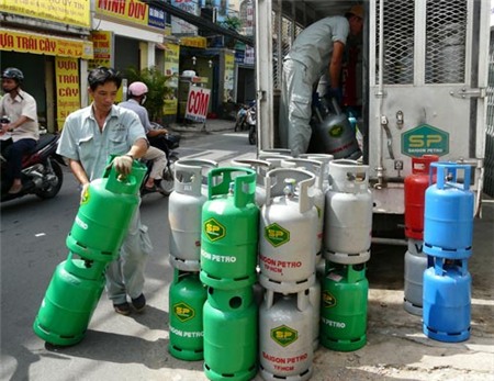 Các hãng gas đồng loạt tăng giá từ 78.000 - 80.000 đồng/bình từ ngày 1/12