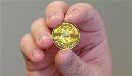 bitcoin satoshi nakamoto tỉ phú