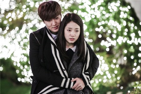 "Bộ sưu tập" cảnh ôm của Lee Min Ho - Park Shin Hye 5