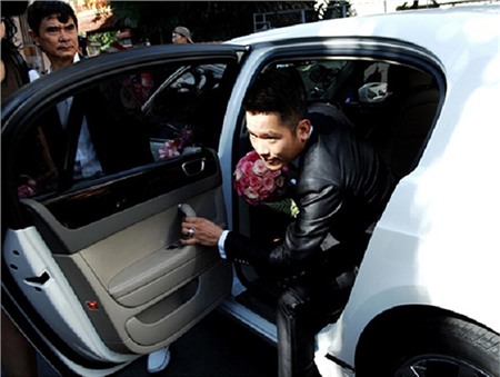 Chồng sang đón vợ