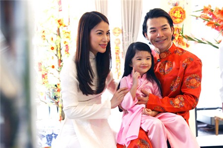 Hạnh phúc bên nhau Tết 2012