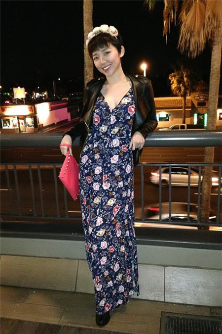 Tóc Tiên siêu sexy dù trong nhà, ngoài phố - 12