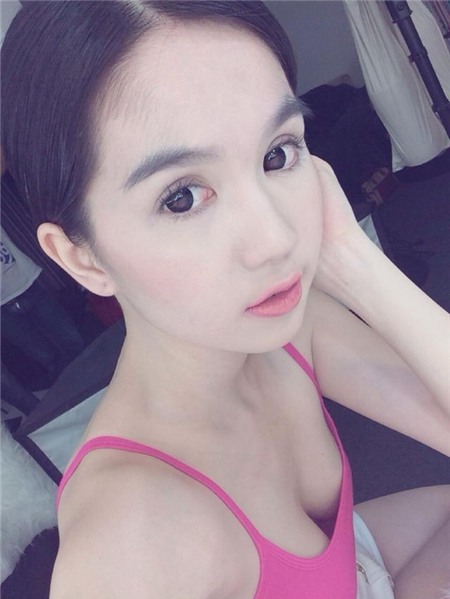 Bóc mẽ hàng loạt nhược điểm không thể che giấu của Ngọc Trinh