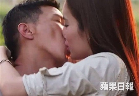 Trương Gia Huy gây sốc vì súc miệng sau khi hôn Nong Poy 7