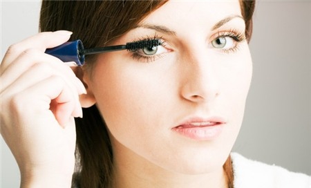 Bí quyết chọn đúng mascara cho từng dáng lông mi 4