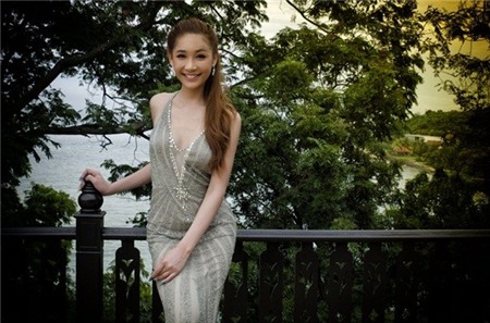 Cận cảnh nhan sắc mỹ nhân chuyển giới là 