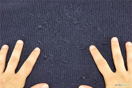 5 mẹo giúp áo len hết xù lông - 4