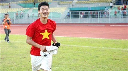 Các tuyển thủ U19 Việt Nam đã có một cái Tết đầm ấm bên bạn bè và người thân