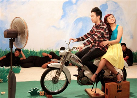 3 năm chung đôi của Lê Hiếu - Văn Mai Hương - 4