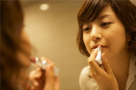 Câu chuyện bi hài xung quanh WC công sở 1