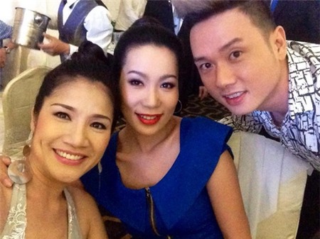 Toàn cảnh tiệc cưới của 