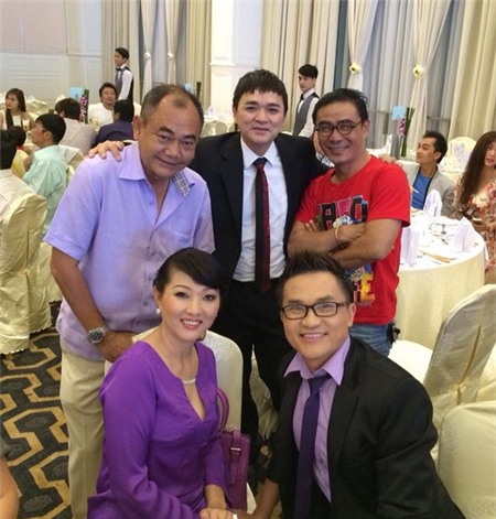 Toàn cảnh tiệc cưới của 