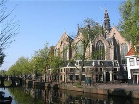 Khám phá kinh đô