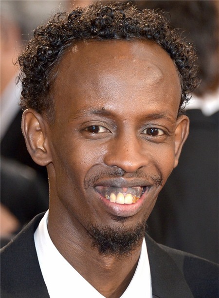 Sao xấu như 'khỉ đột' trên thảm đỏ Oscar |