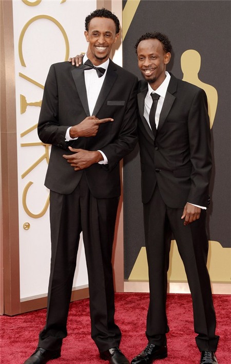 Sao xấu như 'khỉ đột' trên thảm đỏ Oscar |