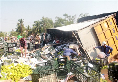 Giúp người, không hôi của - Hành động đáng ca ngợi của người Việt 3