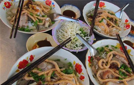 10 món ăn Việt được công nhân kỷ lục châu Á - 1