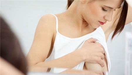 8 câu hỏi lớn xung quanh bộ ngực của chị em 1