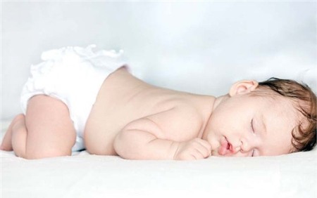 5 cách giúp con thoát khỏi hội chứng đột tử ở trẻ sơ sinh 1