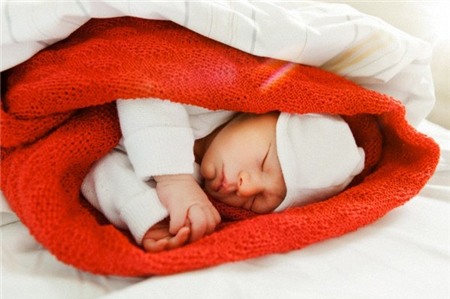 5 cách giúp con thoát khỏi hội chứng đột tử ở trẻ sơ sinh 2