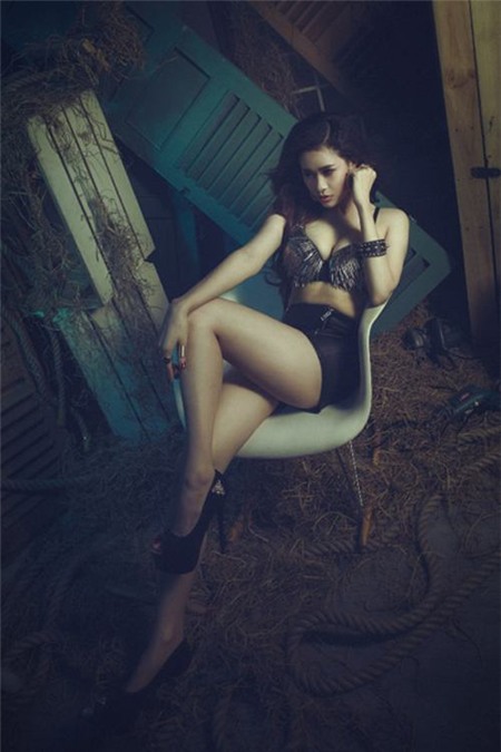 6 mỹ nhân gây choáng showbiz Việt - 7