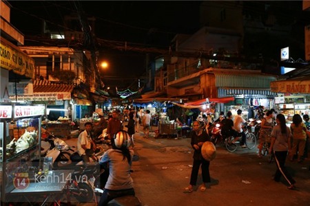 Khám phá những con hẻm độc đáo nhất Sài Gòn 11