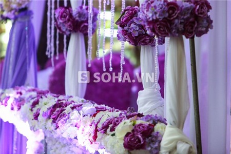 Tuấn Hưng trang hoàng nhà riêng lộng lẫy cho lễ ăn hỏi