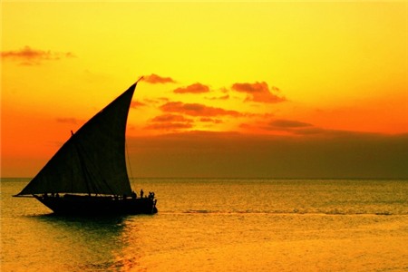 Các bức ảnh chụp bình minh và hoàng hôn sẽ giúp cho album nghỉ lễ của bạn trở nên hoàn hảo. Thật không máy, các khung cảnh này tỏ ra 