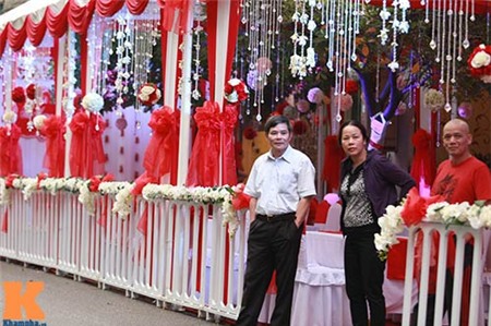 Tuấn Hưng thắt chặt an ninh trong lễ ăn hỏi - 11