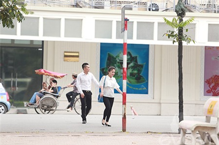 Tuấn Hưng thắt chặt an ninh trong lễ ăn hỏi - 1