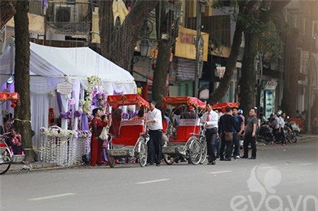 Tuấn Hưng thắt chặt an ninh trong lễ ăn hỏi - 7