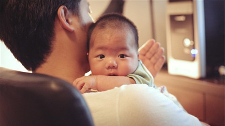 Bi hài: Chồng trầm cảm sau sinh - 2