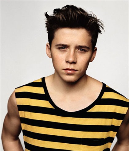 brooklyn-beckham-stripes-1838-1396322272