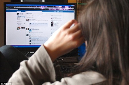 Con gái 13 tuổi mang thai, cha 27 tuổi thành... ông ngoại | 13 tuổi mang thai,mang thai vị thành niên