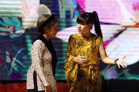 Thuý Nga mặc sexy vẫn xấu