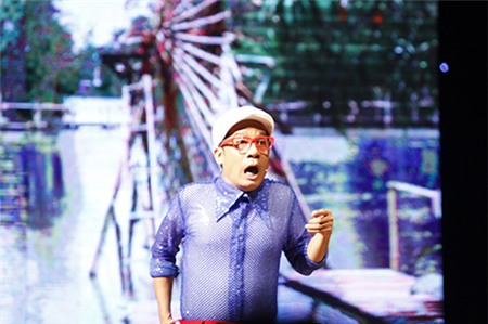 Thuý Nga mặc sexy vẫn xấu 