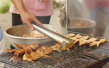 “Phù phép” chân gà thối thành đặc sản, hút hồn dân nhậu