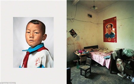 Đồng, chín già, Vân Nam, Tây Nam Trung Quốc: Đồng sống cùng cha mẹ, em gái và ông nội của ông. Ông chia sẻ một căn phòng với em gái và cha mẹ, những người sở hữu vừa đủ đất để trồng lúa và mía của mình của mình