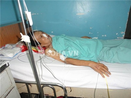 Nhạc sĩ Vinh Sử kiệt quệ sau nhiều lần điều trị bệnh