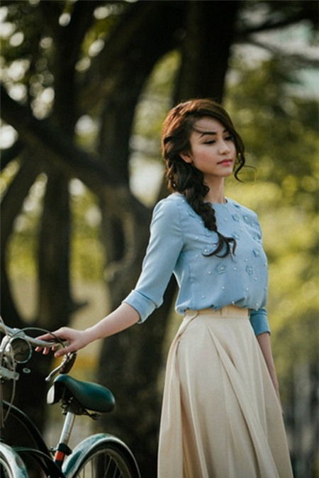 Ngân Khánh với phong cách quyến rũ 'chết người' - 16