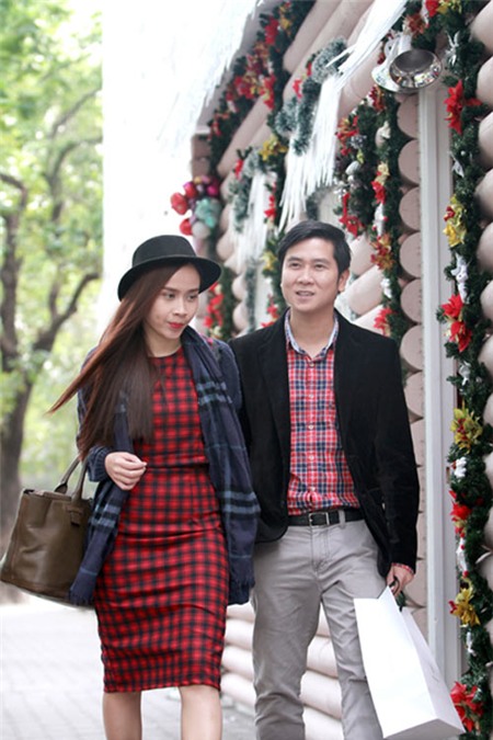 Thời trang đôi sành điệu của vợ chồng Lưu Hương Giang - 1