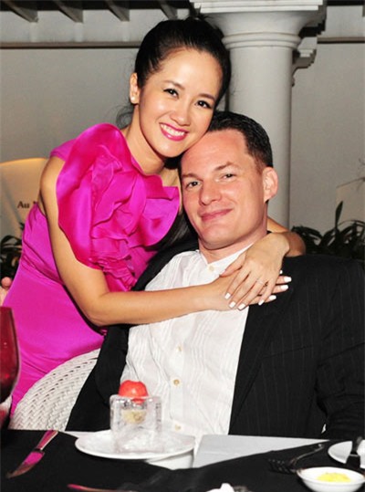 Hồng Nhung lần đầu khoe cặp song sinh - 3