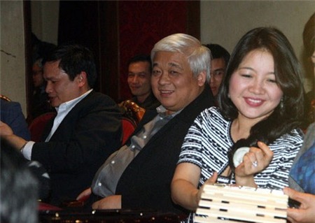 Bầu Kiên.