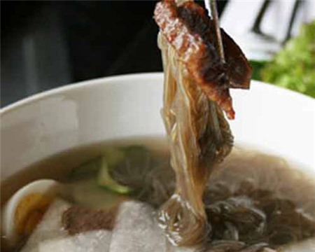 Bún chả Việt lọt top 10 món ngon bổ dưỡng mùa hè - 4