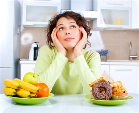 5 thói quen ăn uống khiến vòng eo của bạn ngày càng phình ra 2
