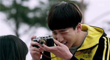 Kim Soo Hyun nắm chắc phần thắng tại “Oscar Hàn” - 12