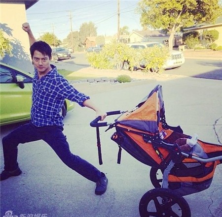 40 tuổi, Châu Tấn công khai người yêu điển trai - 2