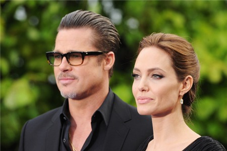 Angelina Jolie đang bắt đầu chiến dịch quảng bá phim mới