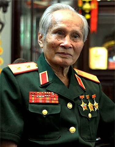 Trung tướng Nguyễn Quốc Thước.